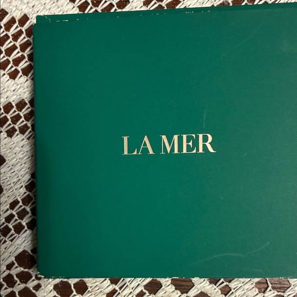 La Mer Elegant Green Boxed Hair clips - Picture 2 of 2
